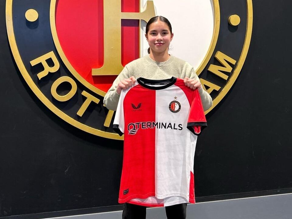 https://www.ellas.pa/mundo-ellas/laure-castillo-primera-panamena-en-firmar-con-el-equipo-feyenoord-juvenil-de-paises-bajos/?utm_source=Newsletter+Ellas+11+de+abril&utm_medium=Newsletter+Ellas+11+de+abril&utm_campaign=Newsletter+Ellas+11+de+abril&utm_id=Newsletter+Ellas+11+de+abril